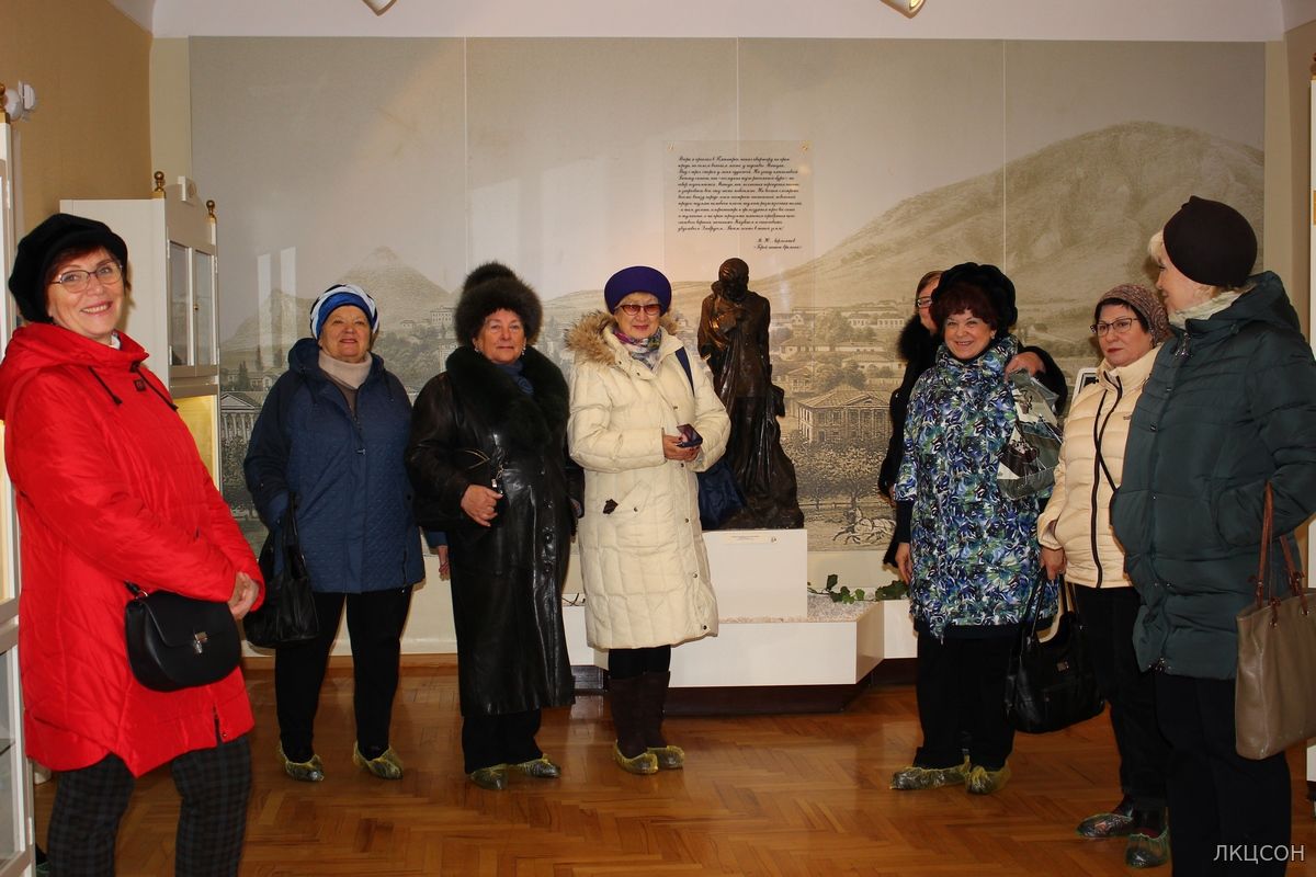 Поездка в музей вдохновила на прочтение классика поэзии