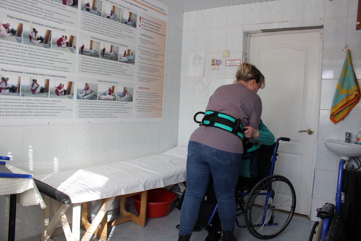 Школа ухода продолжает свою работу Школа ухода продолжает свою работу