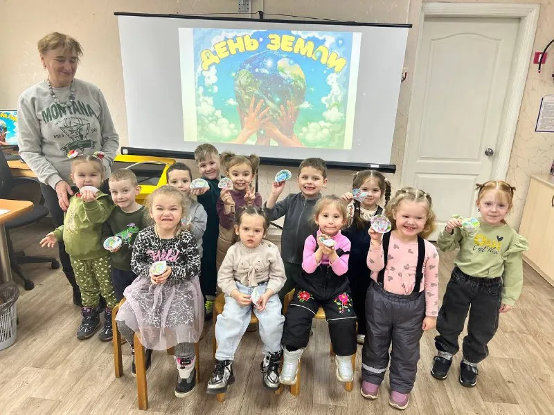 В гостях у планеты Земля: экологический праздник в детском отделении Лермонтовского КЦСОН