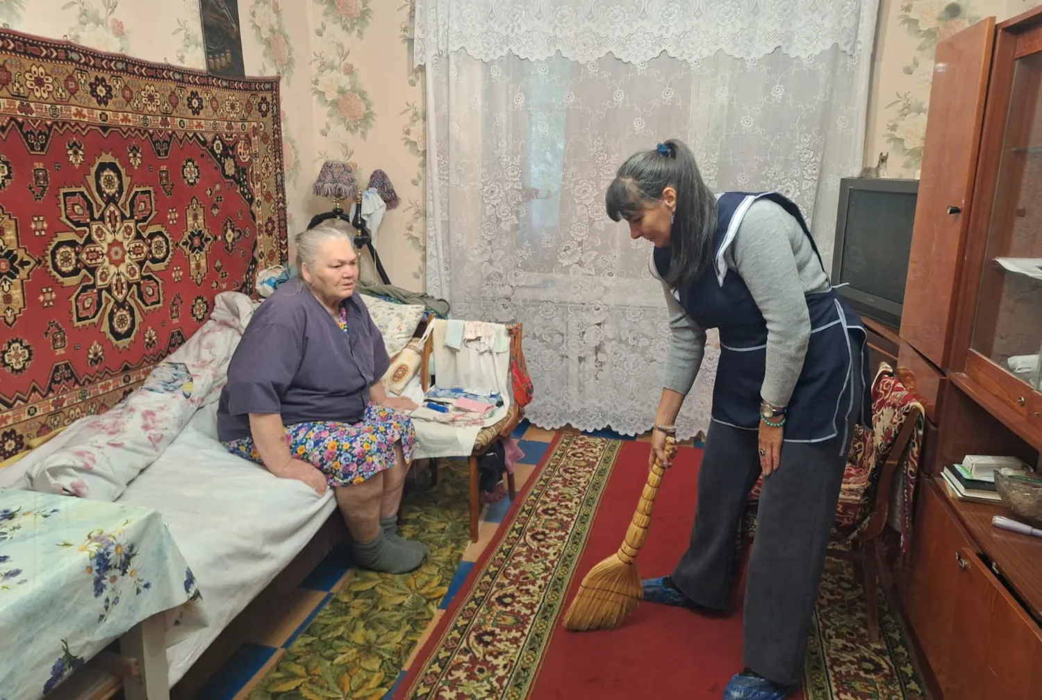 С почтением и заботой С почтением и заботой