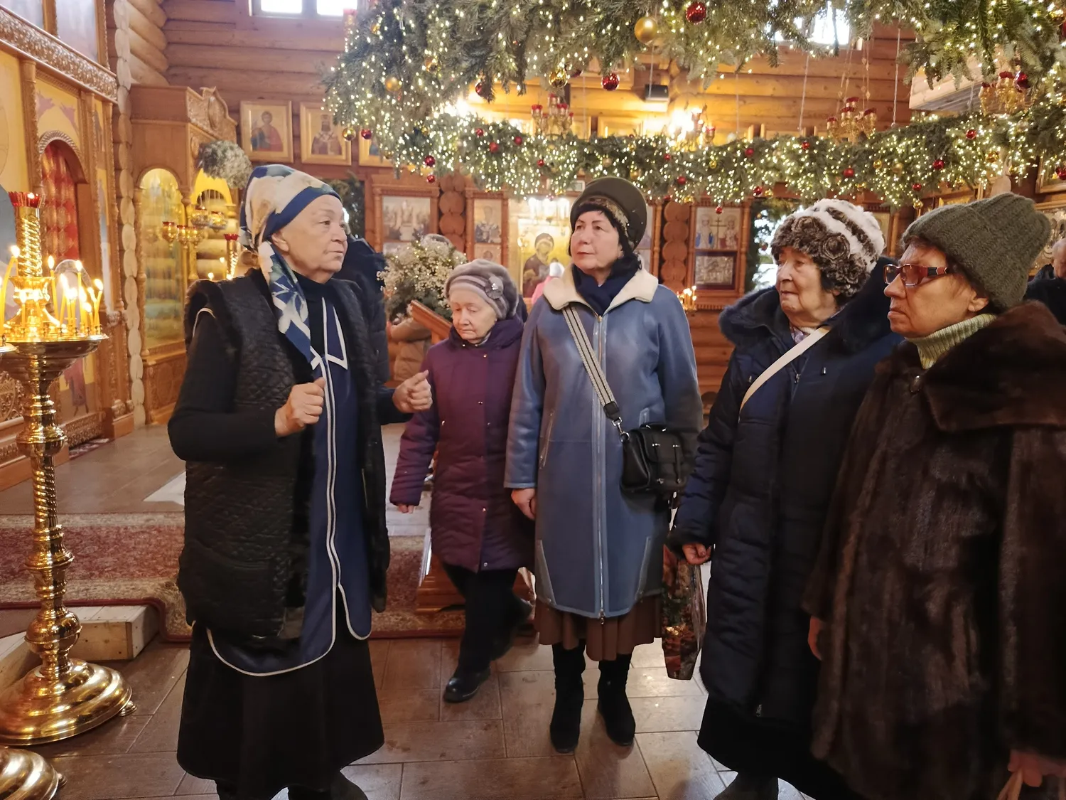 Паломничество в Храм трех святителей