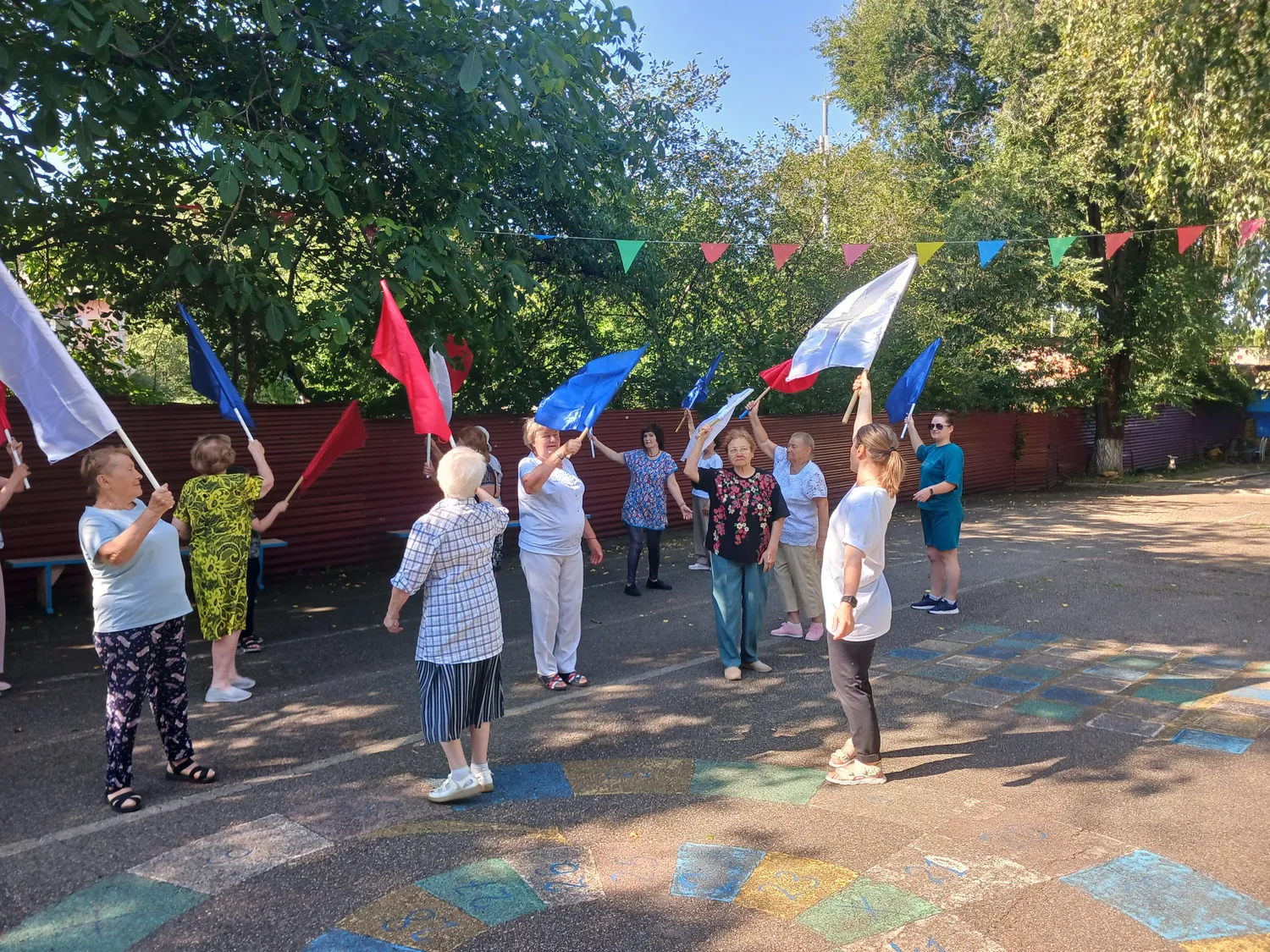 «Возраст движению не помеха!» – зарядка долголетия для активности и бодрости для старшего поколения.